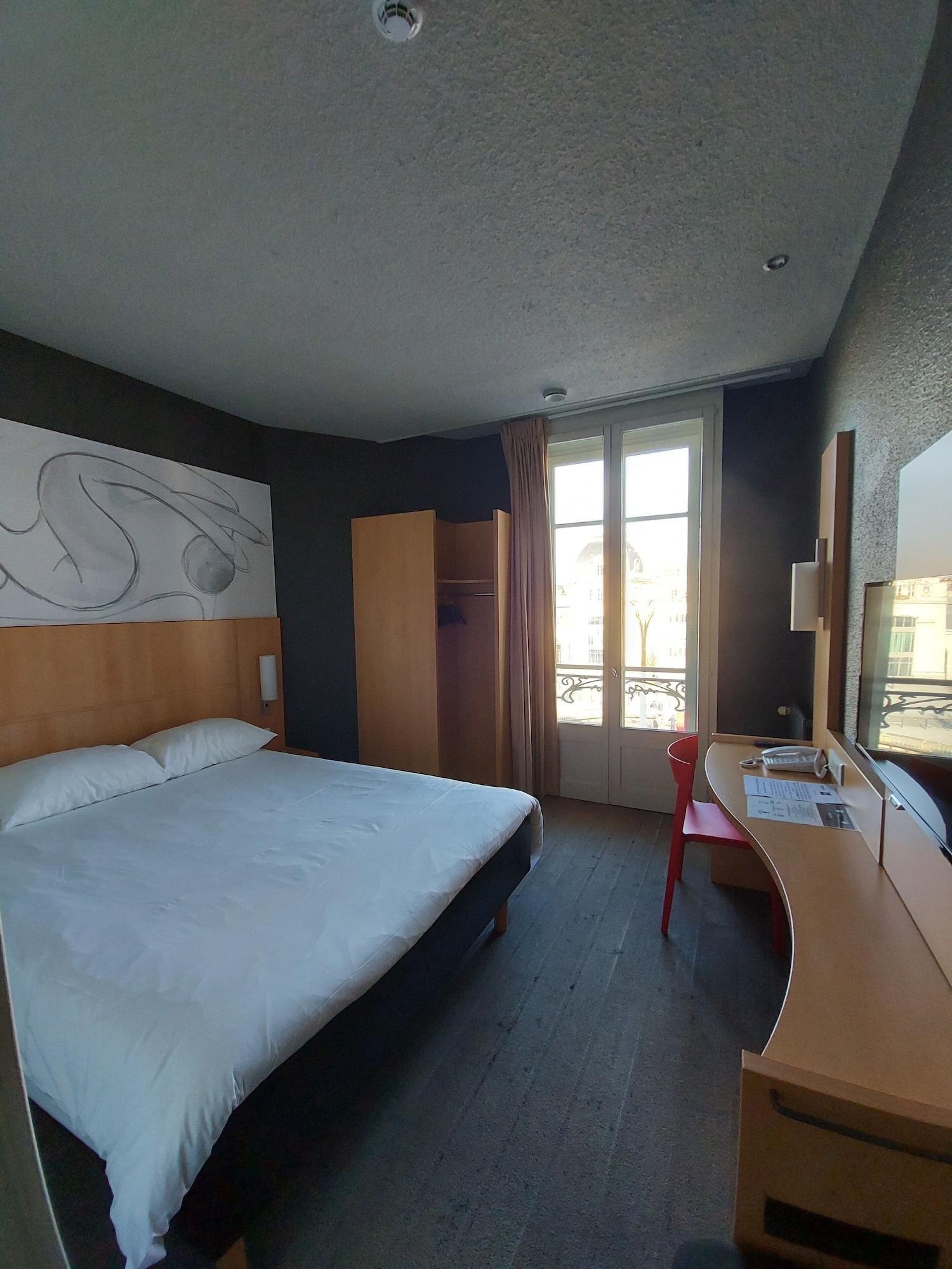 Hotel Ibis Toulouse Gare Matabiau Esterno foto
