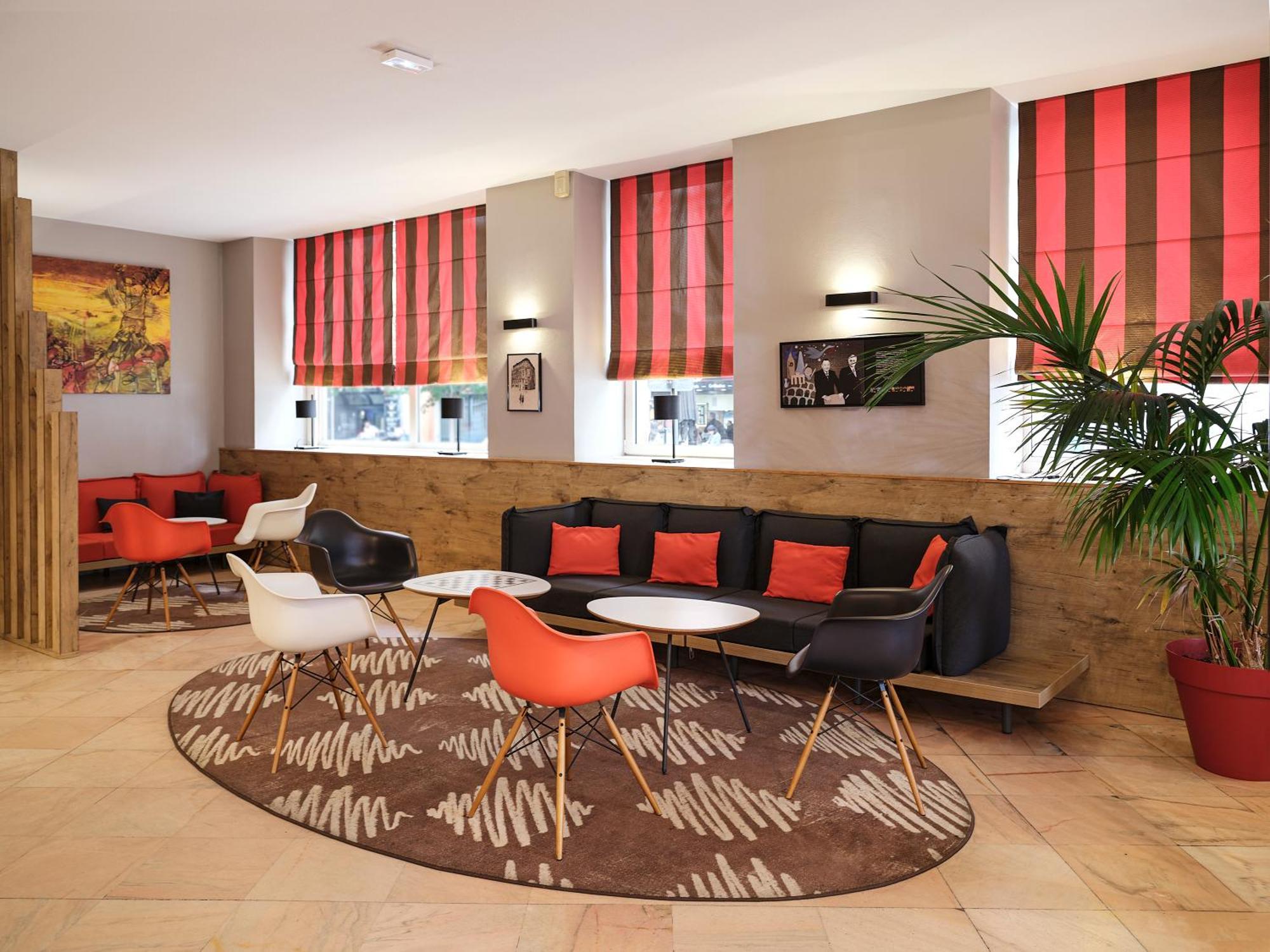 Hotel Ibis Toulouse Gare Matabiau Esterno foto